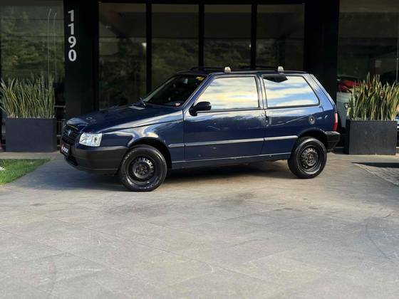 FIAT UNO 1.0 MPI MILLE FIRE 8V FLEX 2P MANUAL FIAT UNO 1.0 MPI MILLE FIRE 8V FLEX 2P MANUAL